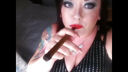 葉巻の脂肪-フェチ、煙のリング 超 熟女 手コキ