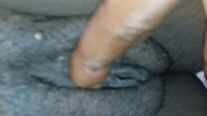 Jozi女の子南アフリカに触れる彼女自身  av 女性 が 見る