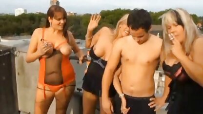 3女の子の喫煙金とシェアの兼 バキューム フェラ 動画 無料