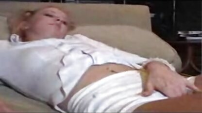 男のオナニーのポルノを見ながらオナニーティーン