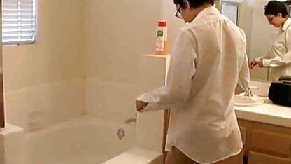 非常に毛先のとがったtインドの女の子の浴室  人妻 ナンパ 素人