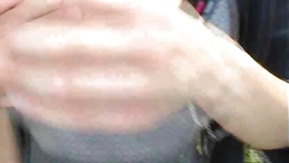 Rbによるタイトなジーンズの肌に加えて 素人 の おっぱい 動画