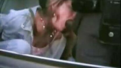 警察はそれをカバーしようとしている女性に吸い込ま。 二階堂 あい パイズリ