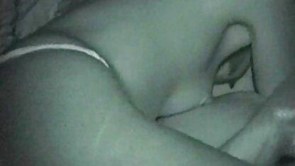 車のトラッキングカメラショット 巨乳 パイズリ フェラ 動画