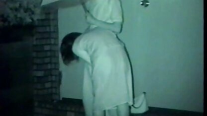 二人のカップルブロンド。 熟女 無 修正 エロ