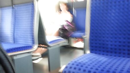 電車ティーンの女の子 エロ 女 の オナニー