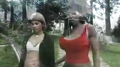 ホット黒sheemale女性 女 の デカ 尻