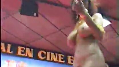 字幕ダンスクラブ 四つん這い クンニ 無 修正