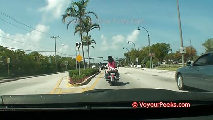 自転車のスカートにチキン、ノーパンティー? パイズリ 狭 射 エロ 動画
