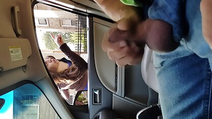 醜い顔はかなり。 素人 しゃがみ パンチラ