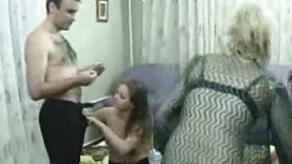 熱は、2ビデオの真ん中に フェラ の エロ 動画