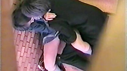 エレベーターの中でクソ セックス 個人