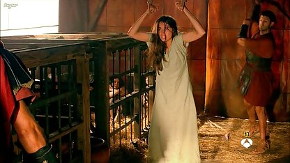 ローマ時代-ホットシーン  素人 女性 水着