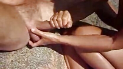 セクシーな外に 素人 奥さん 動画