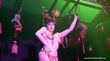 ストリップショーのないガラスの男-hd 貧 乳 個人 撮影