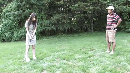 ゴルフ場の女の子を楽しみにしています パイズリ 動画 ギャル