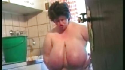 おばあちゃんモンスターハンガー二つ